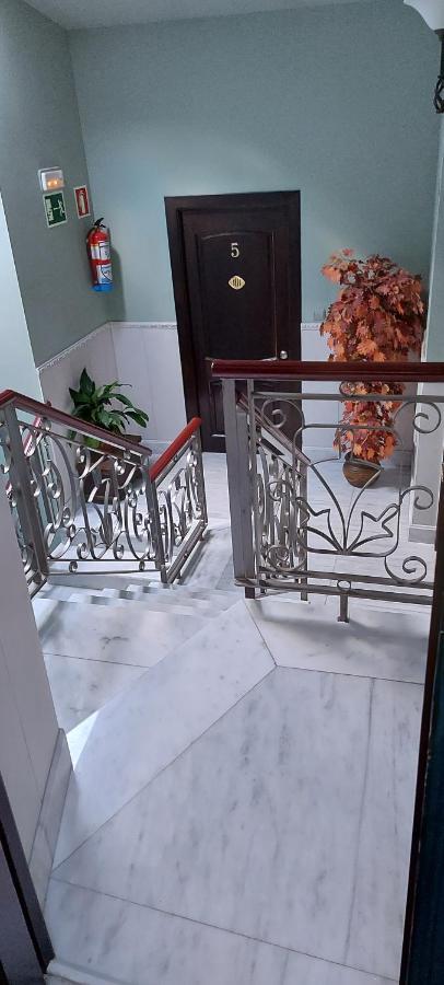 Apartamentos Ebro ריינוסה מראה חיצוני תמונה