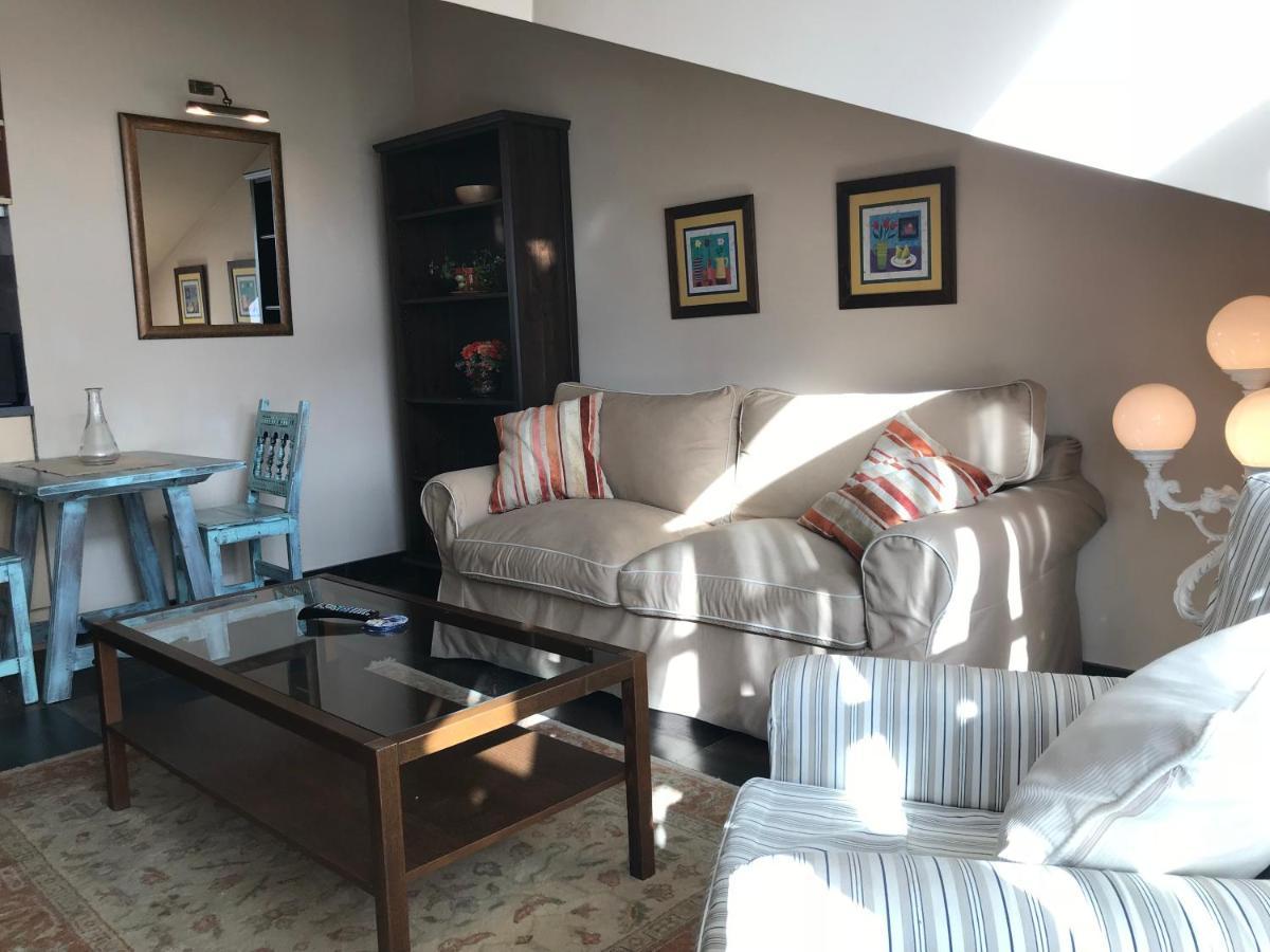 Apartamentos Ebro ריינוסה מראה חיצוני תמונה
